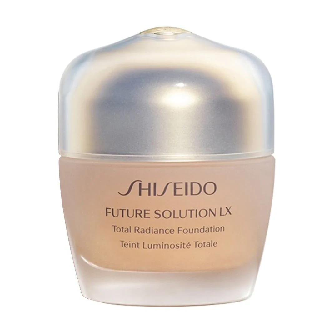 Євген Тональное средство для лица Shiseido Future Solution LX Total Radiance Foundation с эффектом сияния, 30 мл photo